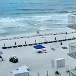 Majestic Beach Tower 2 701 185390 By Redawning